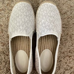 MK ESPADRILLES